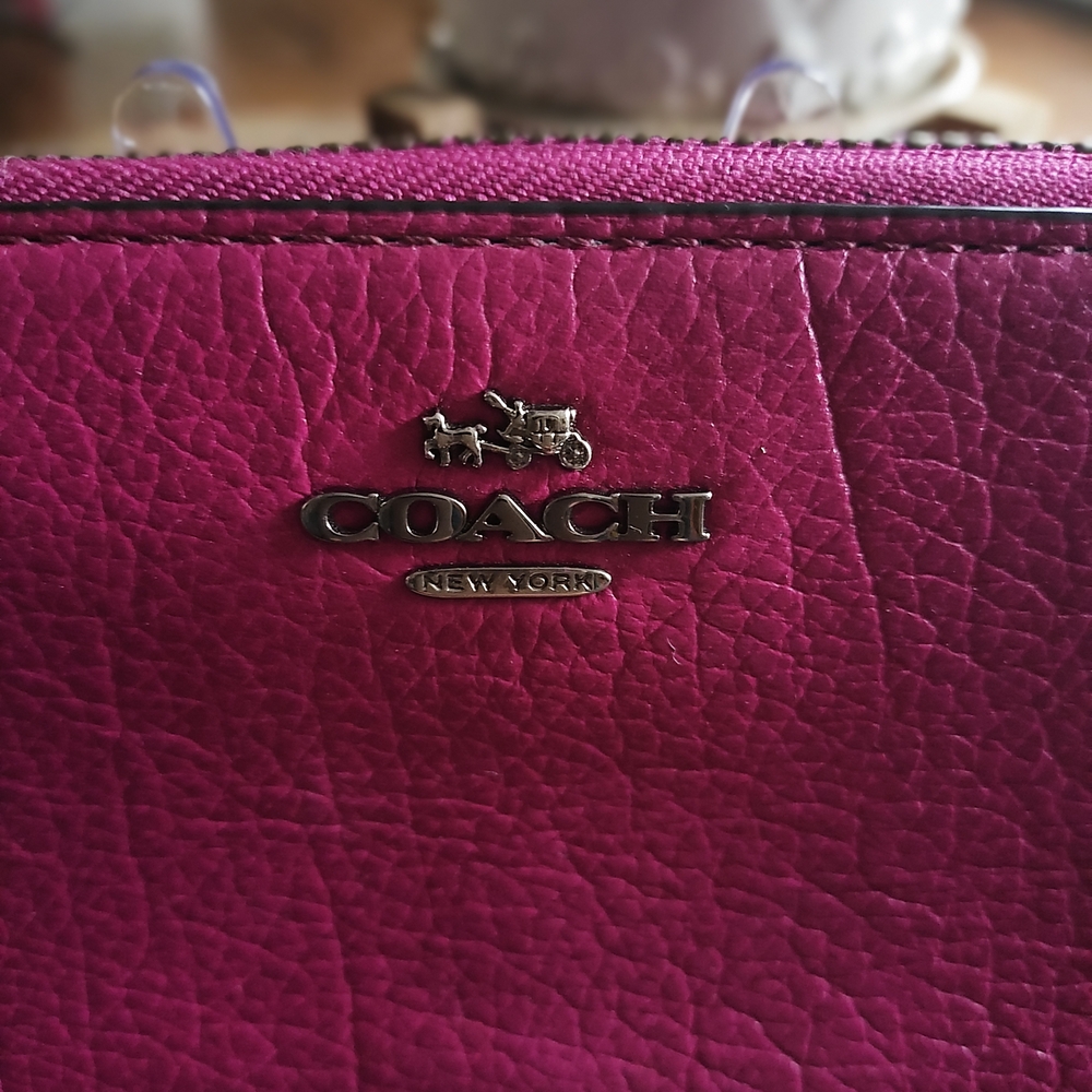 Coach Raspberry Pink Leather Wallet - Picture 3 of 13